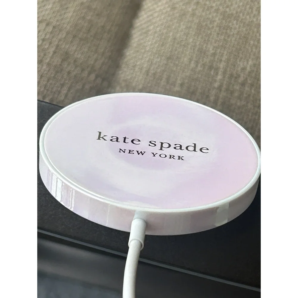New Kate Spade New York 15W Magnetic Wireless Charging Pad - Iridescent